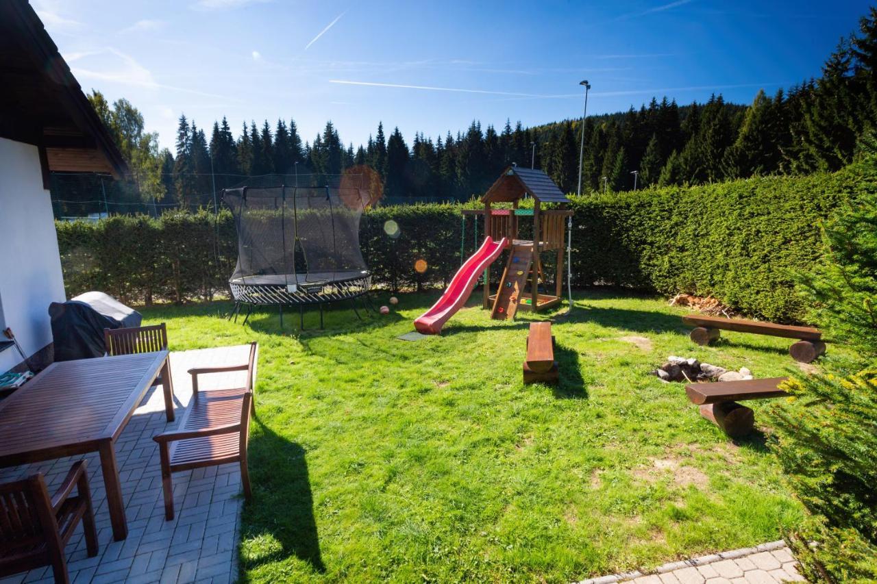 Apartament Sekvoj *