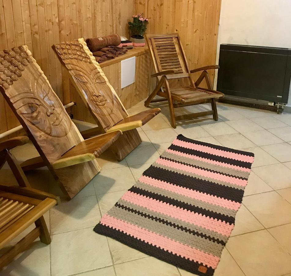 Sekvoj Apartament *